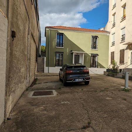 "Maison Verte" - Terrasse - Parking - 10Min Du Metro Montreuil  Exterior photo